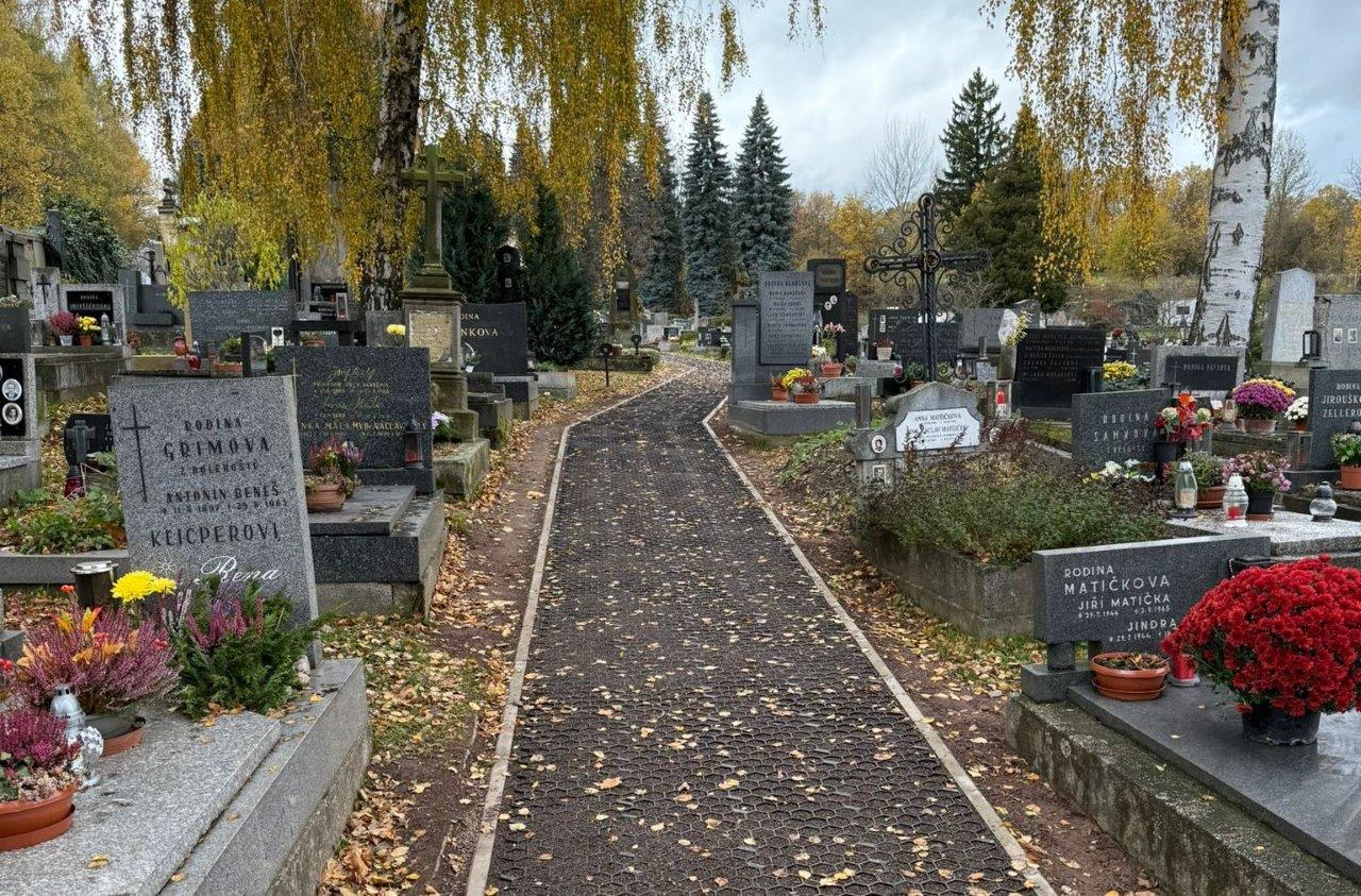 Blíží se 2. listopad – Památka zesnulých, lidově zvaná Dušičky