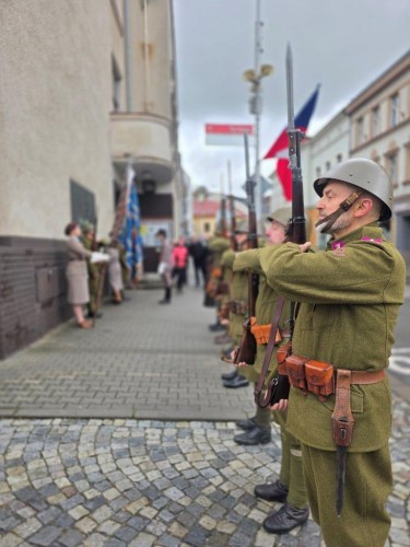 Pietn akty ke Dni vzniku samostatnho eskoslovenskho sttu