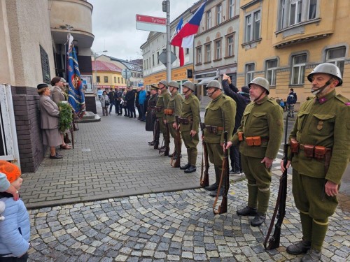 Pietn akty ke Dni vzniku samostatnho eskoslovenskho sttu