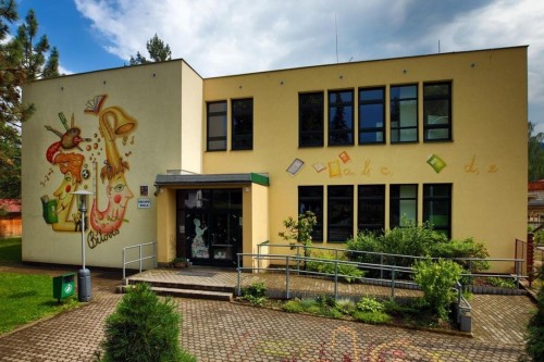 Zkladn kola, Nchod, 1. Mje 365