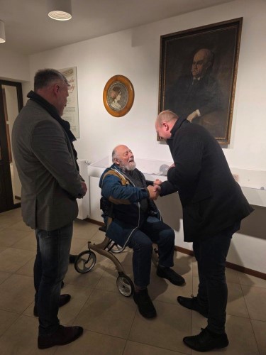 Spolkov dm v Nchod se nov rozil o malou expozici vnovanou J. S. Guthu-Jarkovskmu